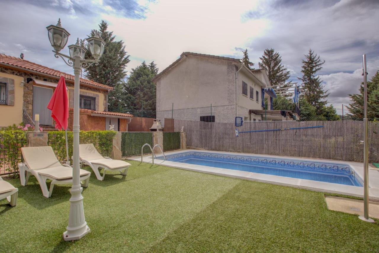 Casa Rural Higueras Санта-Мария-де-ла-Аламеда Экстерьер фото